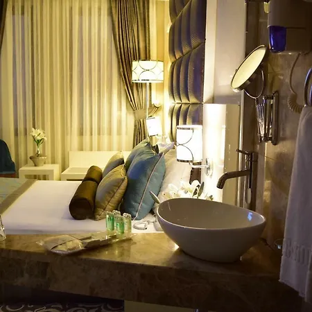 Taksim Pera Center 4* Istanboel