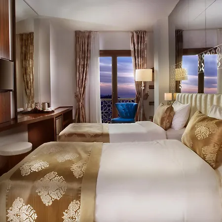 Taksim Pera Center 호텔 4*
