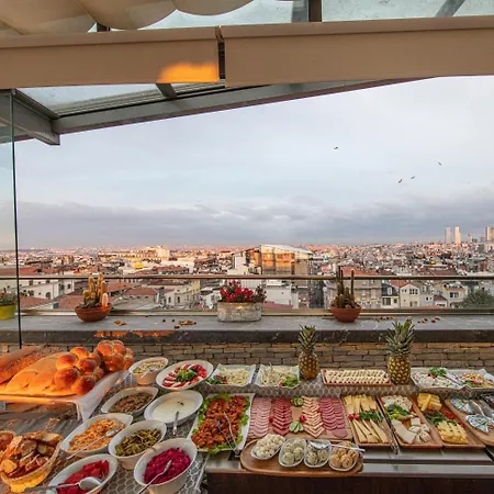 Hotel Taksim Pera Center Istanboel