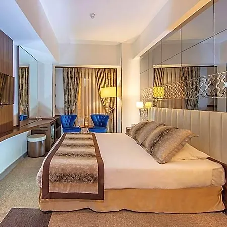 Taksim Pera Center 호텔 4*