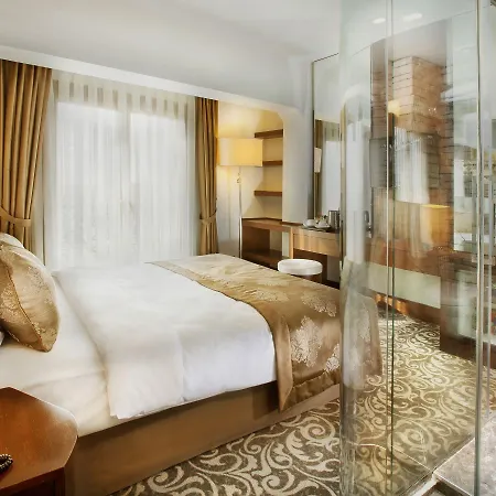 Taksim Pera Center Istambul