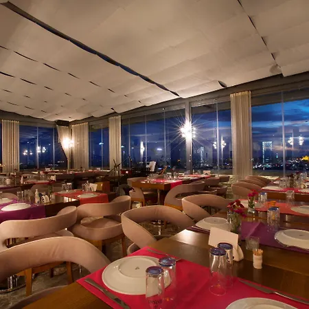 Hotel Taksim Pera Center